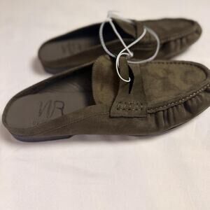 Nwt womens olive green suede